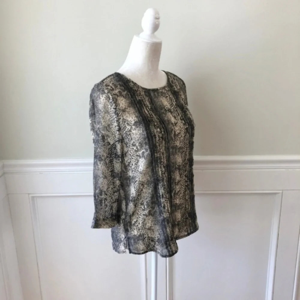 Alice Blue Stitch Fix NWT Reptile Print Blouse XSP